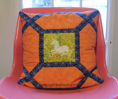 Amazing rows pillow cover