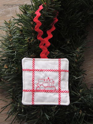 mini machine stitched ornament mini machine stitched ornament quilt expression 720