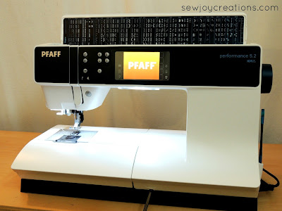 PFAFF machine review and tutorial: quilted table runner
