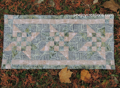 checkerboard star table runner Rock city batiks quilted table runner